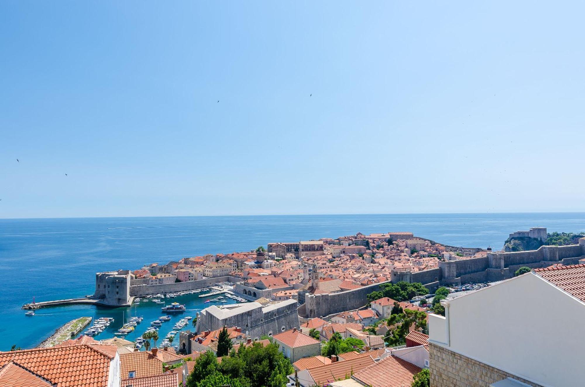 Apartments And Room Lora Dubrovnik Bagian luar foto