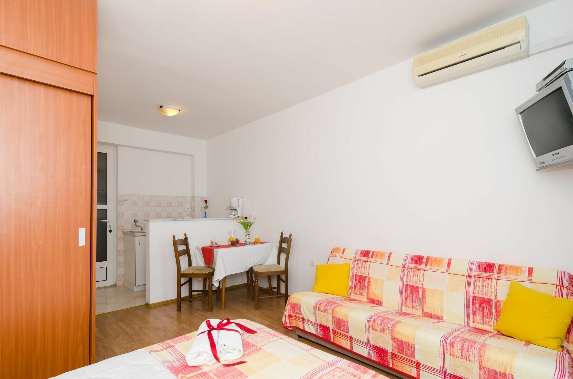 Apartments And Room Lora Dubrovnik Bagian luar foto